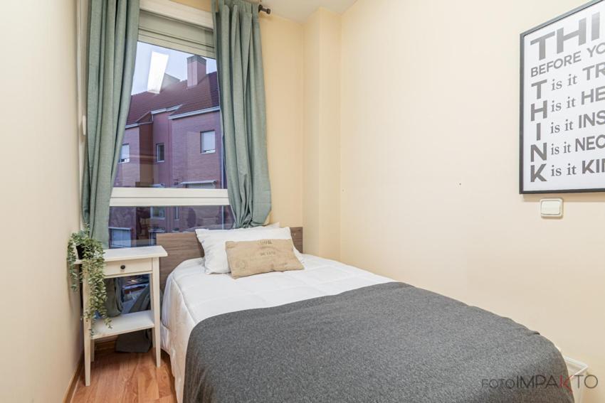 #10Oca6 - Apartamento En Vista Alegre Madrid Extérieur photo